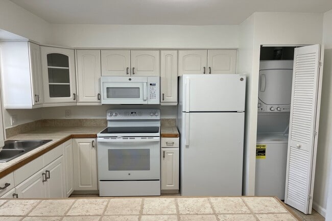 Photo - 234 Oleander Ave