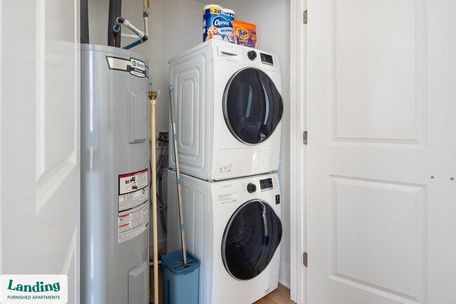 Photo - 933 McGee St Unidad 2-421.1411119