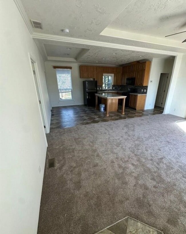 Photo - 3Bd 2bath 6 Month lease only ****HOUSE IS FOR SALE***