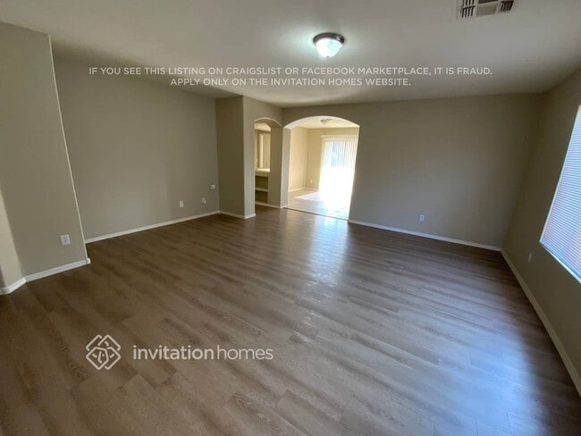 Photo - 16584 N 162nd Ln