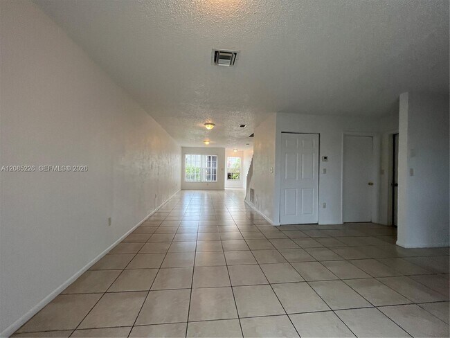 Photo - 8467 SW 22nd St