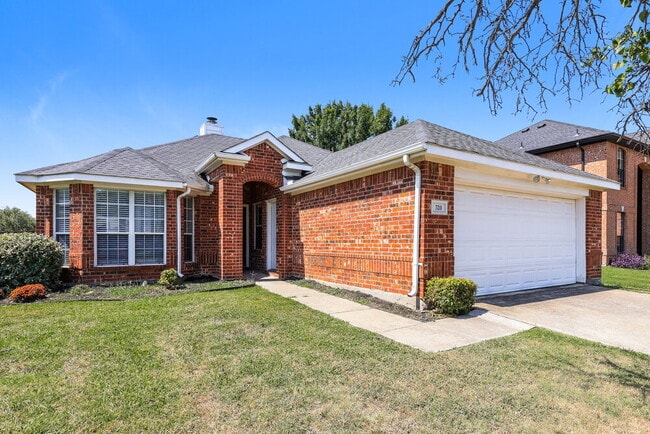 Photo - 320 Foreston Dr