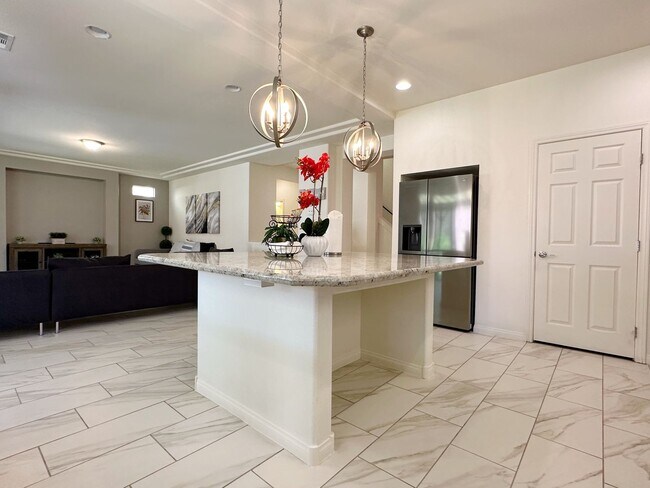 Photo - 4Bdrm/2.5bath Single Family Home - Fully Furnished