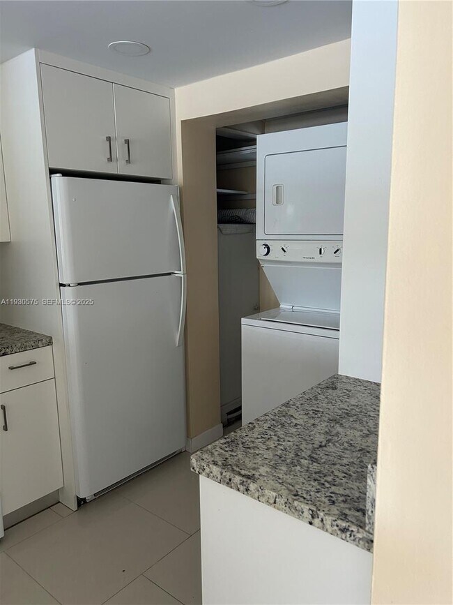 Photo - 7910 N Colony Cir Unidad 209