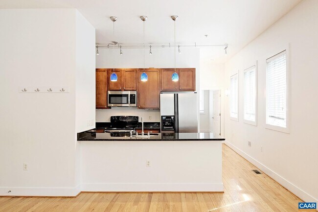 Photo - 215 5th St SW Unit 1D