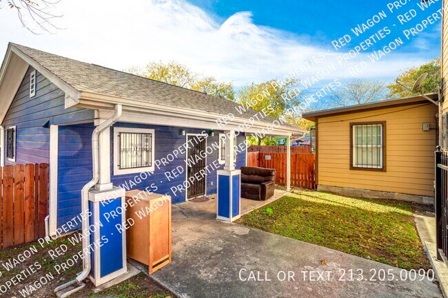 Photo - 236 E Dullnig Ct Unit 3