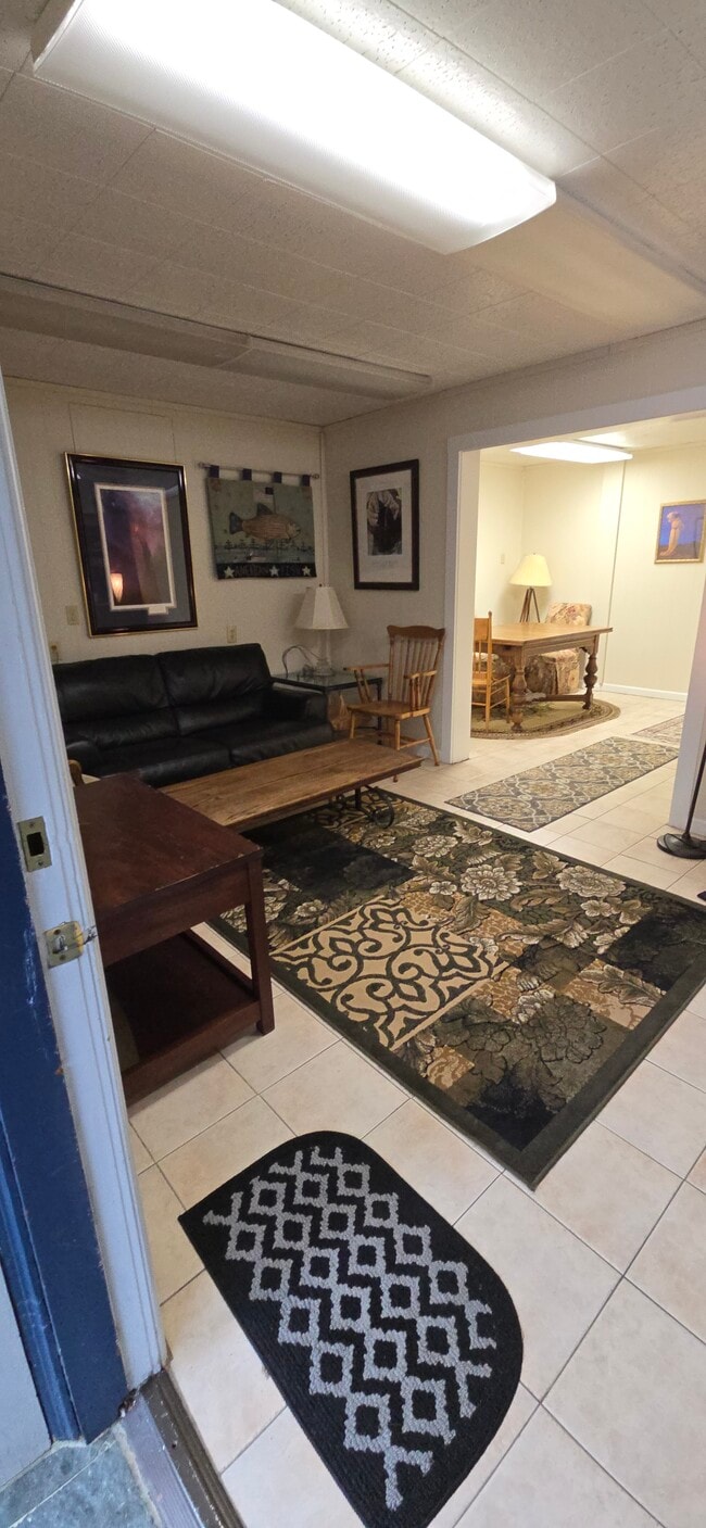 Photo - 1447 Lincoln Way Unit 1447