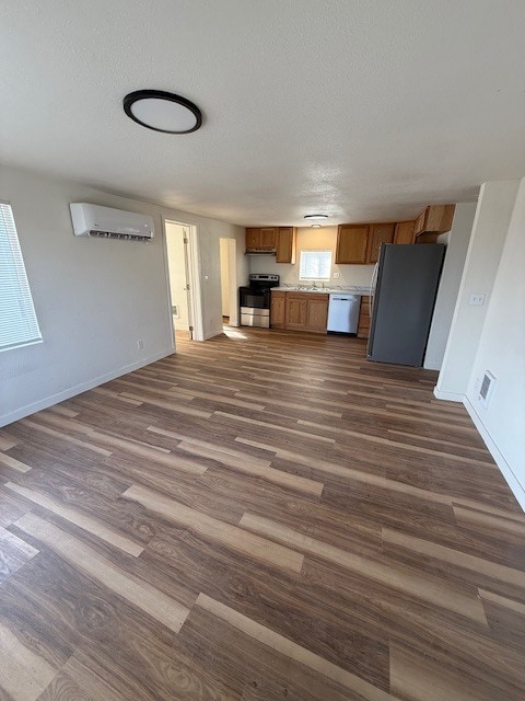 Photo - 3562 Valley Rd NE