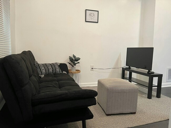 Photo - 409 S Vincent St