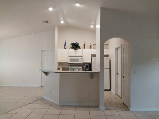 Photo - 1695 Gauguin Rd