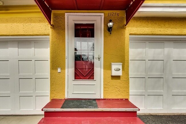 Photo - 1327 Church St