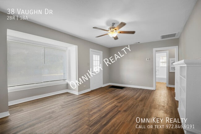 Photo - 38 Vaughn Dr