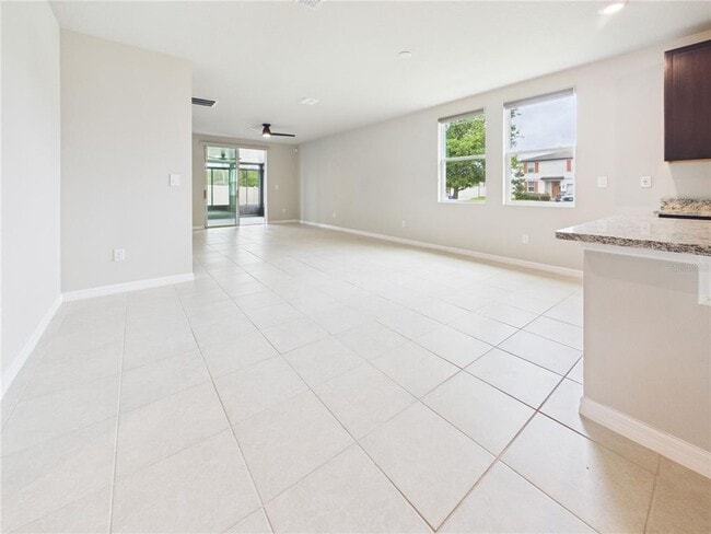 Photo - 38707 Finn Clover Ln