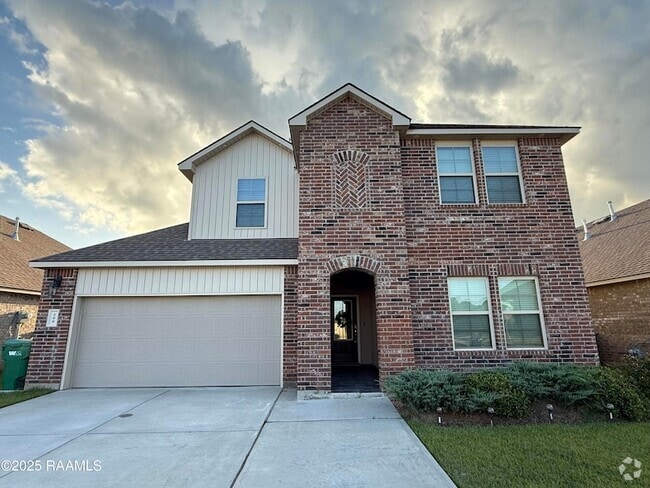 Building Photo - 200 Broussard Hl Dr Rental