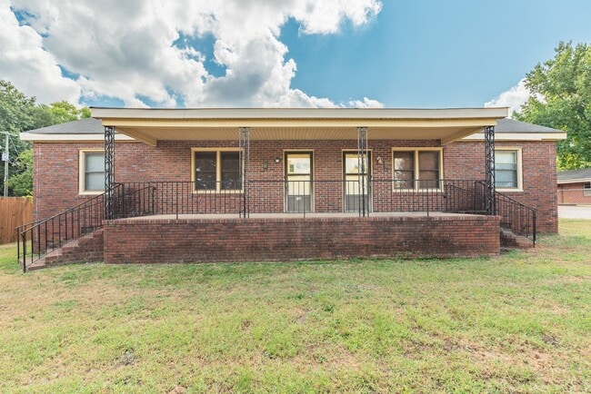 Building Photo - Coming Soon! Great North Augusta Location!!! Unit 315 Georgia Avenue