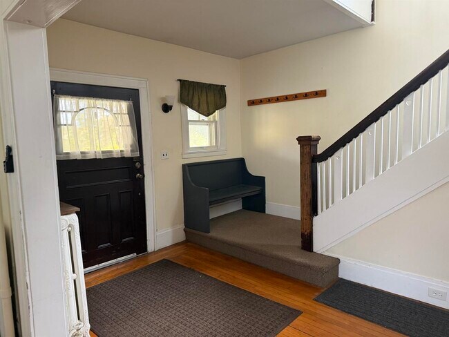 Photo - 72 Pawling Ave