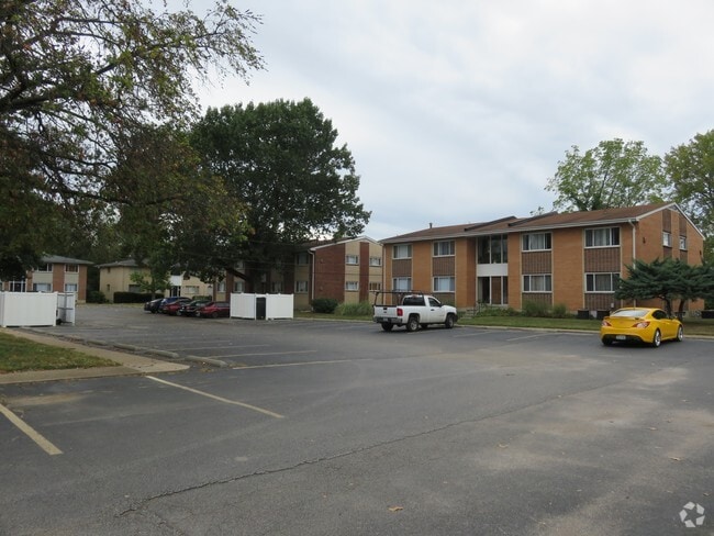 Bruce Drive Estates - Bruce Court Rental