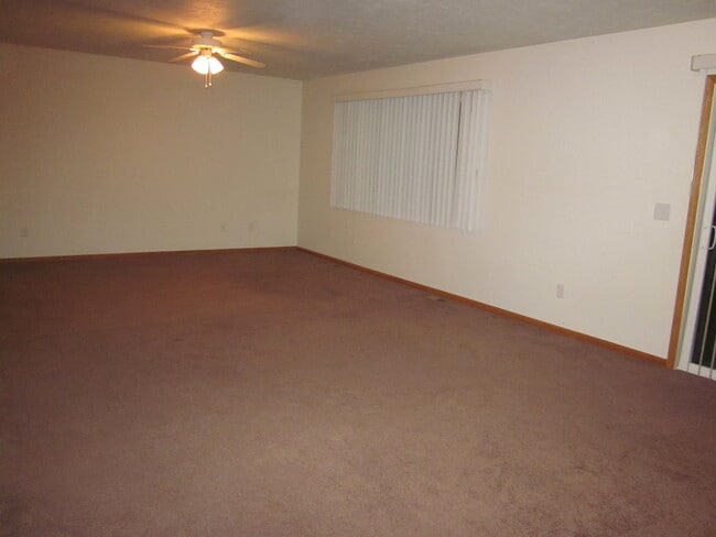 Photo - 7261-7265 Dorchester Unit 7261