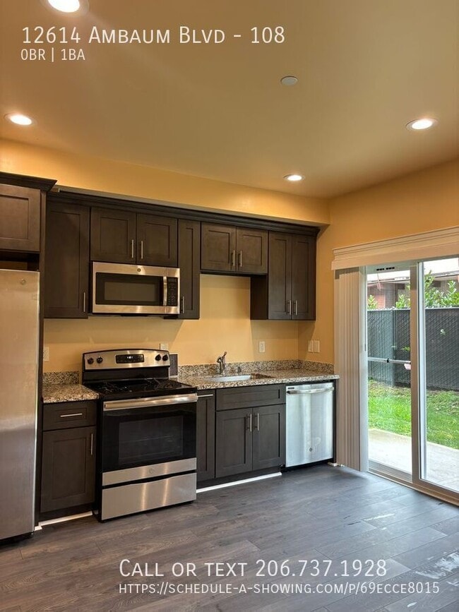 Building Photo - 12614 Ambaum Blvd SW Unit 108