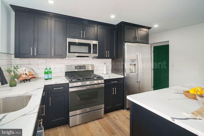 Photo - 2018 S 8th St