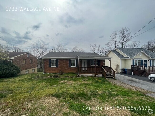 Building Photo - 1733 Wallace Ave NE Rental