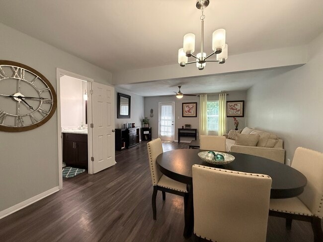 Photo - Galleria Pointe Apartments and Townhomes