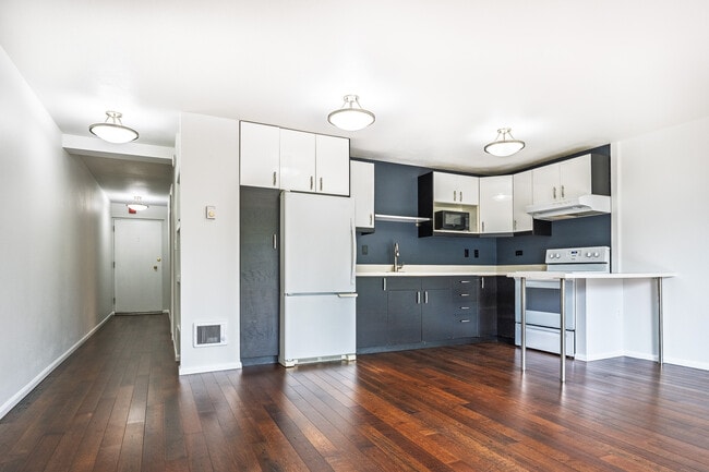 Building Photo - 201 2nd St S Unit 105 Rental