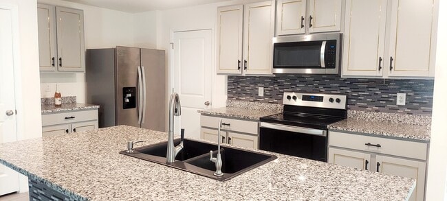 Photo - 35386 Spruce Knob Ct