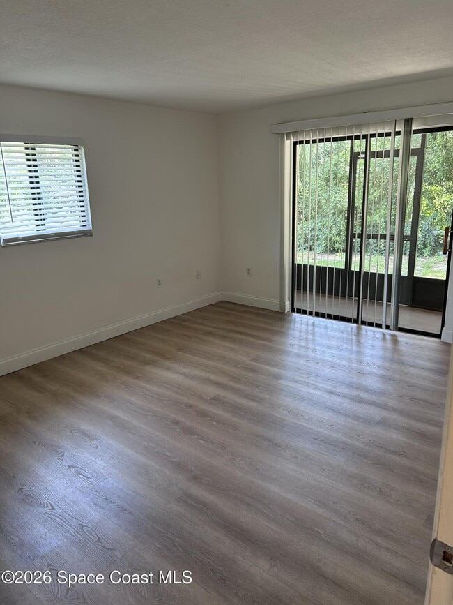 Photo - 201 Cocoa Isles Blvd Unidad 1