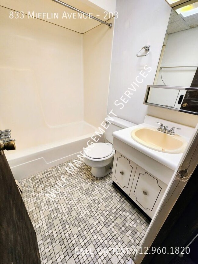 Photo - 833 Mifflin Ave Unidad 203