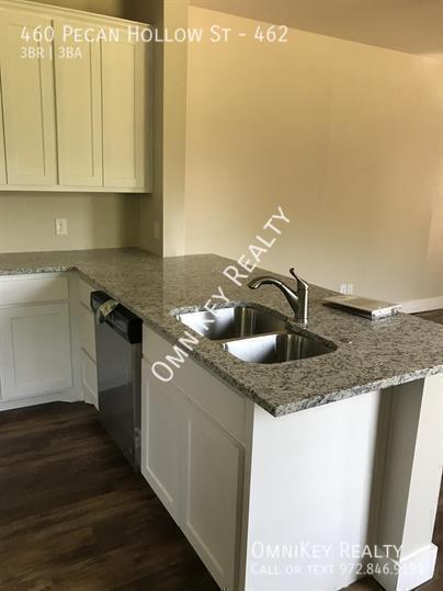 Photo - 460 Pecan Hollow St Unit 462
