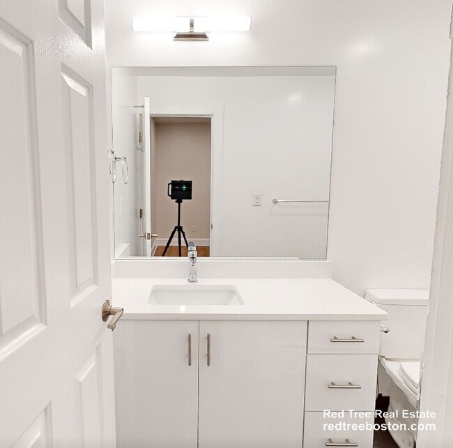 Photo - 833 Beacon St Unit 206