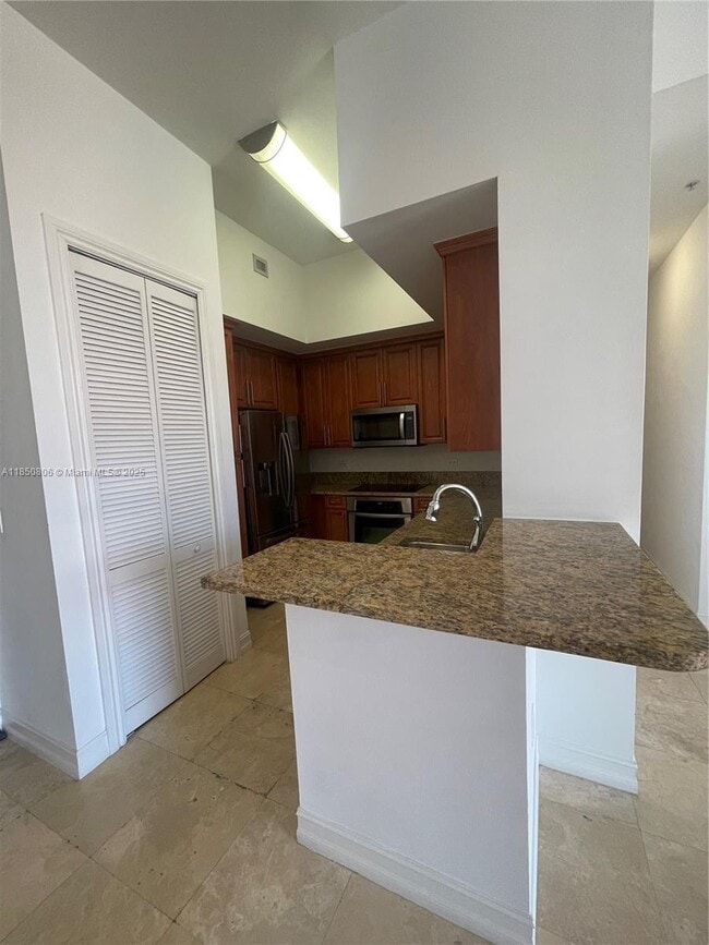 Photo - 1805 Ponce de Leon Unit 633