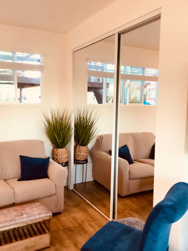 Photo - 2606 S Moray Ave