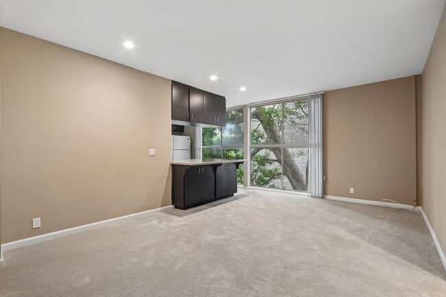 Wetherly Townhouse