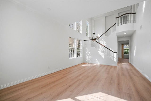 Photo - 17 Bel Spring