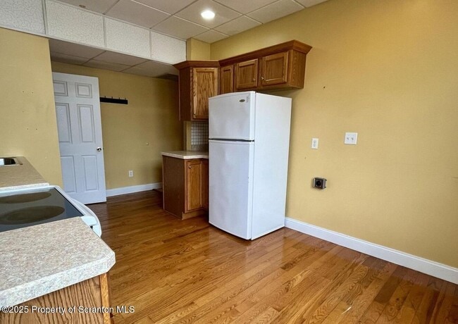 Photo - 512 S Main St