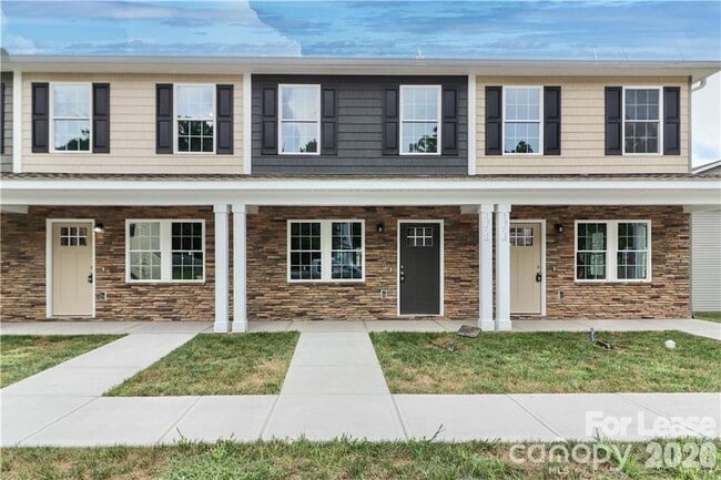 Building Photo - 3971 Newhall Dr NW