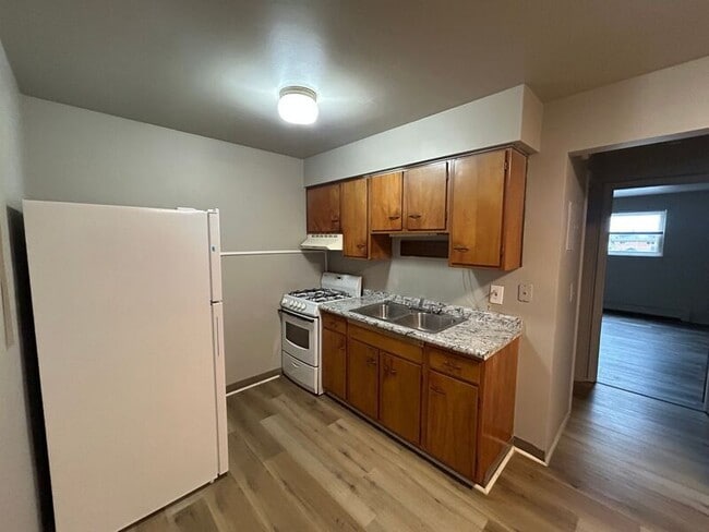 Photo - 325 Pike St Unit 325 Pike St #10