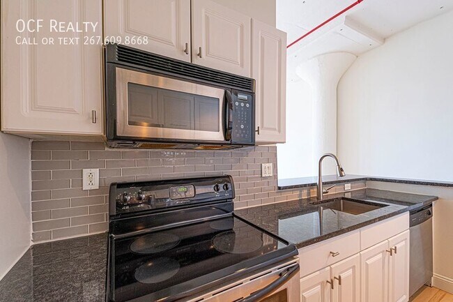 Photo - 720 N 5th St Unidad 109