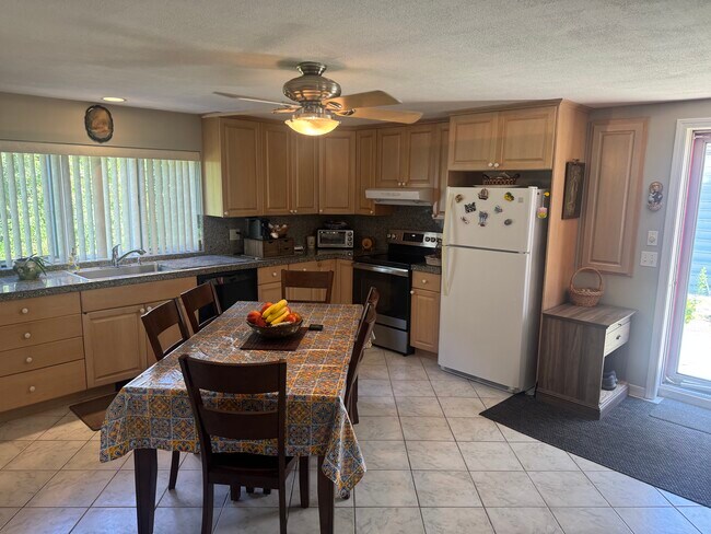 Photo - 4 Lighthouse Way Unit 1