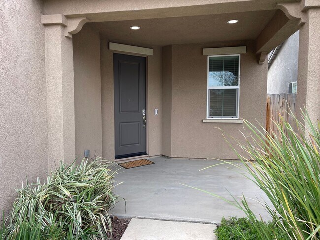 Photo - 245 Bella Flora Lane