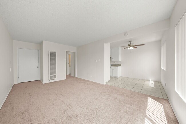 3612 W. 102nd St.