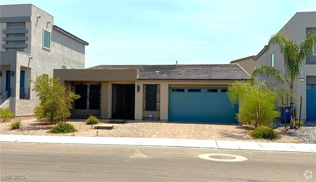 Building Photo - 7177 W Camero Ave Rental