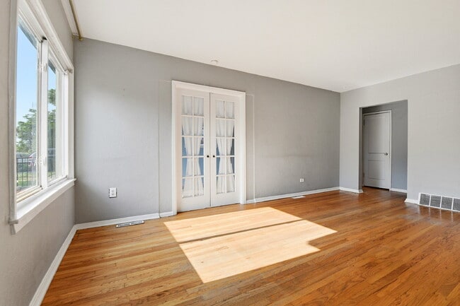 Photo - $2,295.95 - 3 Bed, 1 Bath Home in Central Denver with Great Outside Space!