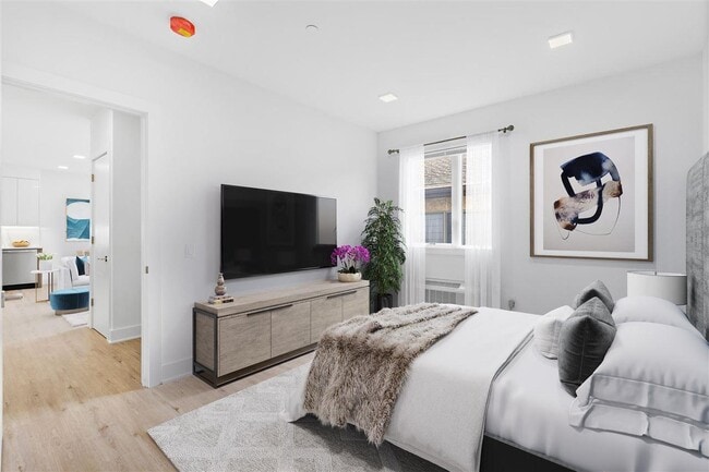 148-150 70th St Unit 202