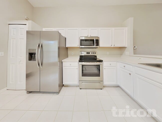 Photo - 143 Wornall Dr