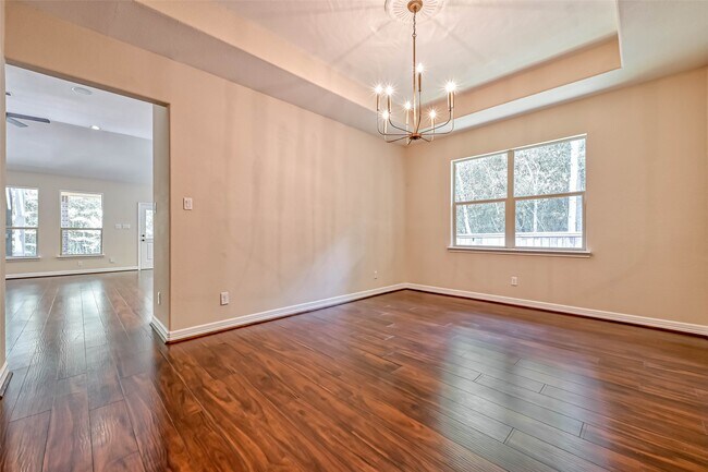 Photo - 150 W Heritage Mill Cir