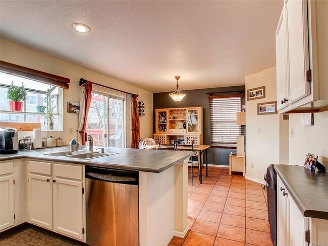 Photo - Spacious College Hills Home - 3 Bed, 3 Bath