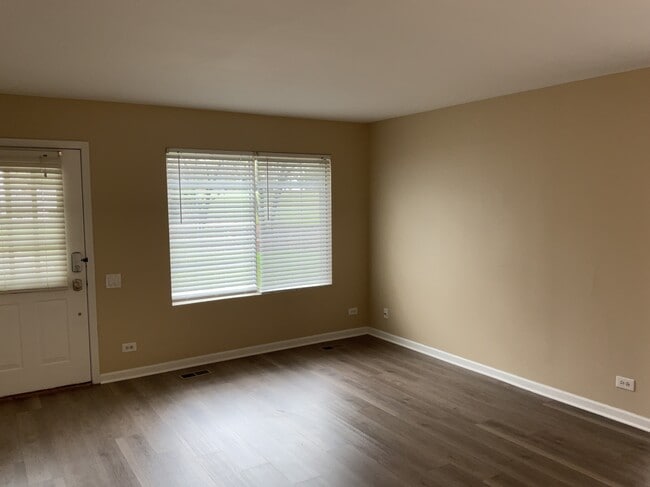 Photo - 473 John Hancock Ct